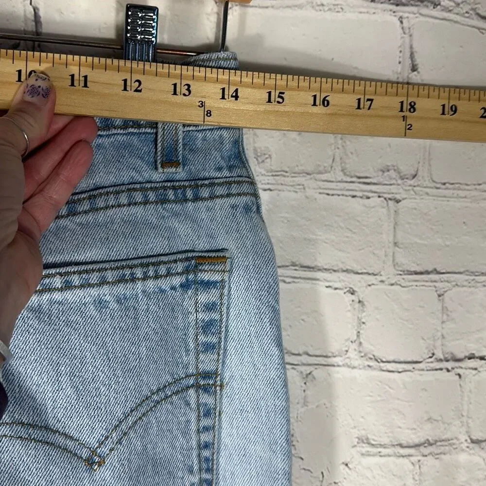 Vintage 90s Levis Jeans 512 Slim Fit Tapered‎ Leg  High Waist Mom Blue 13L Light